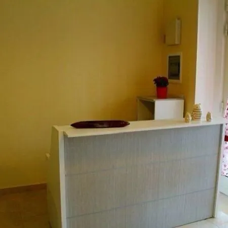 La Sciuscitta לינה וארוחת בוקר 4*